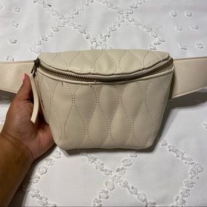 Crossbody purse